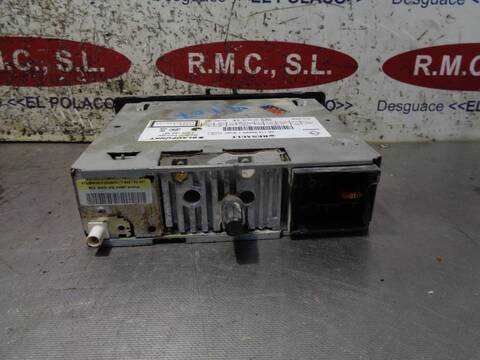 Foto 2ª: Sistema Audio Radio CD Renault Megane BERLINA 115CV 84KW III BERLINA 5 P [K9K 832] (2010)
