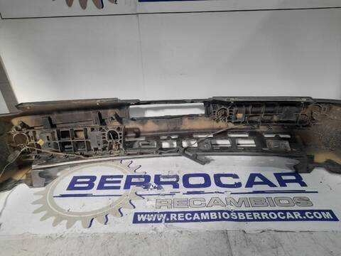 Foto 2ª: Paragolpes Trasero Land Rover Range 3.6 TD V8 272CV [368DT] (2005)