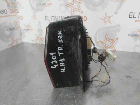 Foto 2ª: Piloto Portón Derecho Hyundai H1 H 1 FURG.CAJA CERR.C. PUERTA 99CV 73KW [D-4BH] (2002)