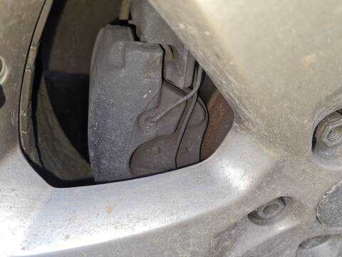 Foto 1ª: Pinza Freno Delantera Izquierdo Ford Kuga TITANIUM S 4X2 140CV 103KW [UFDA] (2010)