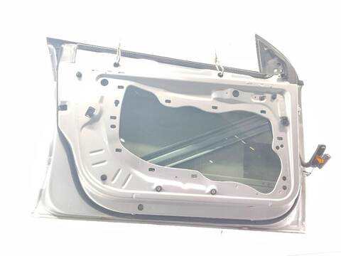 Foto 3ª: Puerta Delantera Izquierda Volkswagen CC 2.0 TDI 140CV [CFFB] (2011)