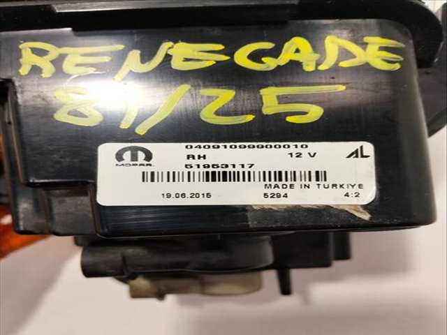 Foto 2ª: Faro Antiniebla Delantero Derecho Jeep Renegade 2 M 120CV (2014)