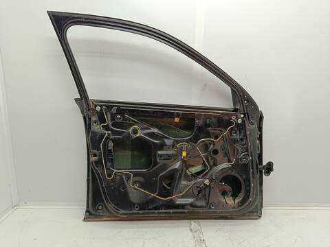 Foto 3ª: Puerta Delantera Izquierda Audi A4 2.0 TDI 16V 103KW) BERLINA 140CV [BRE] (2006)
