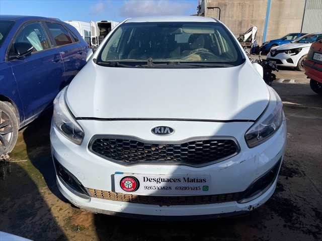 Foto 2ª: Kit Repuestos Delanteros Kia Ceed 1.4 G 100cv [G4LC] (2018)