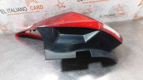 Foto 3ª: Piloto Trasero Derecho Ford Focus TITANIUM 116CV 85KW [T1DA] (2014)