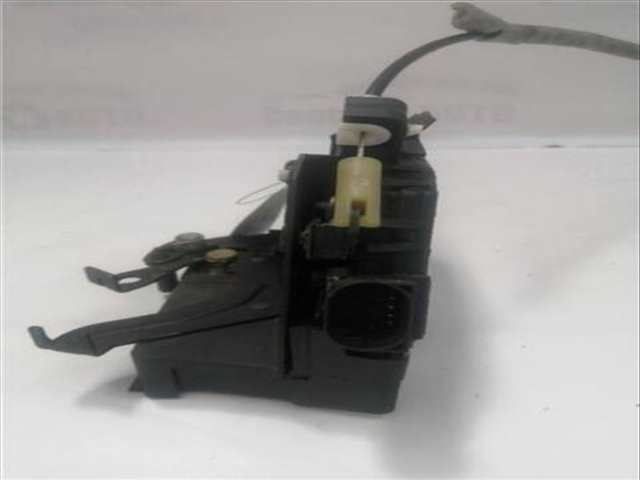 Foto 3ª: Cerradura Puerta Delantera Derecha Bmw Serie 3 315 2.0 318 CI [2 0 LTR. - 110 KW 16V CAT N46)] 150CV