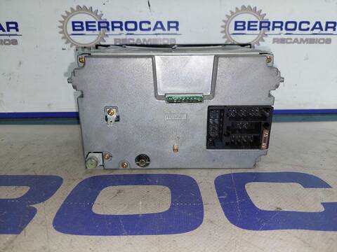 Foto 3ª: Sistema Audio Radio CD Audi A6 2.5 V6 24V TDI 180CV [AKE] (2001)