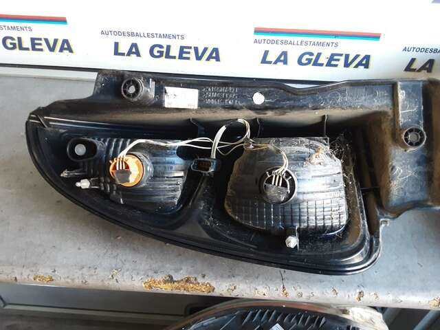 Foto 2ª: Piloto Trasero Derecho Citroen C3 1.6 16V120CV PICASSO [5FS] (2012)