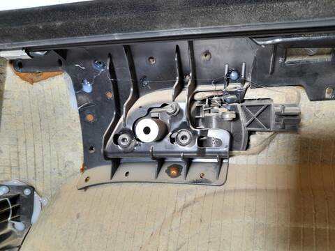 Foto 3ª: Maneta Interior Trasera Izquierda Opel Astra 1.7 16V CDTI 101CV 74KW [Z17DTH] (2006)