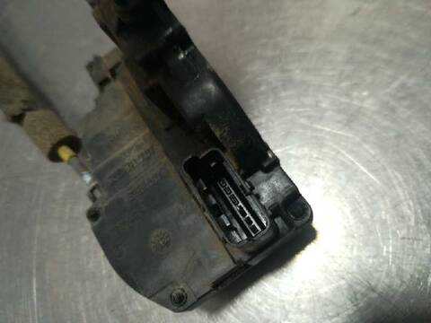 Foto 3ª: Cerradura Puerta Delantera Derecha Nissan Qashqai BACKSTAGE 4X4 150CV 110KW [M9R832] (2007)