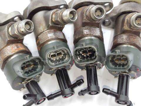 Foto 3ª: Inyectores Citroen C3 1.6 16V HDI 90CV 66KW [9HX] (2005)