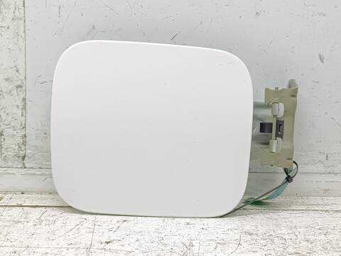 Tapa Exterior Combustible Nissan Qashqai ACENTA 141CV 104KW