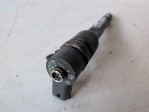 Foto 2ª: Inyectores Opel Corsa A13DTC (2014)