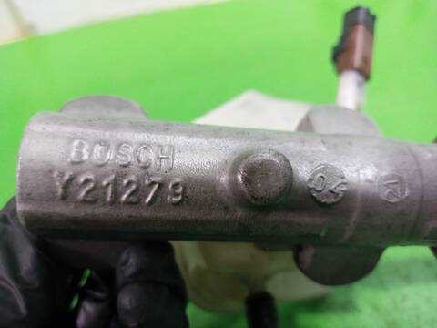 Foto 3ª: Bomba Freno Citroen C4 1.6 16V HDI BERLINA 90CV 66KW [9HXDV6ATED4] (2005)