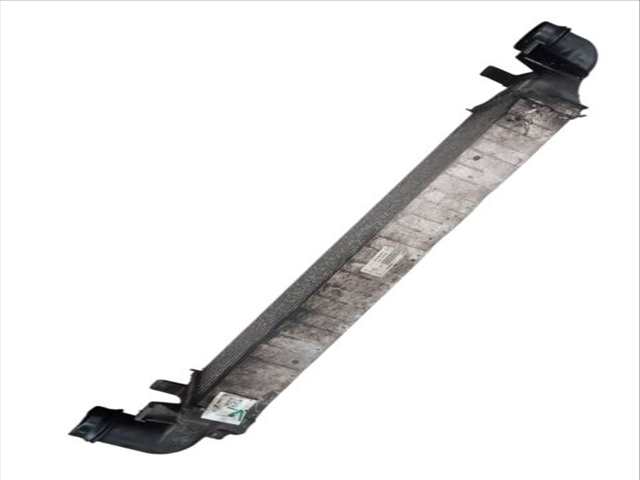 Foto 2ª: Intercooler Mercedes Clase B 150 B 180 CDI 246.200) (2011)