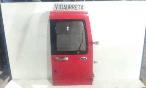 Foto 1ª: Puerta Trasera Derecha Ford Tourneo 150CV 110KW (2002)