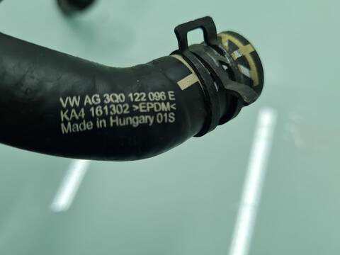 Foto 3ª: Tubo de Escape Volkswagen Touran ADVANCE BMT 150CV 110KW [DTSB] (2021)