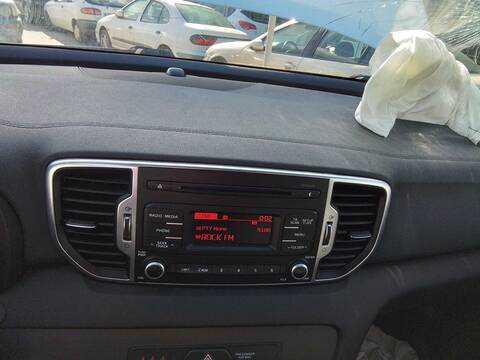 Foto 3ª: Sistema Audio Radio CD Kia Sportage 1.7 CRDI CAT 116CV 85KW [D4FD] (2018)