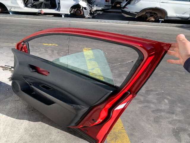 Foto 2ª: Puerta Delantera Derecha Nissan Qashqai 2.0 DCI150CV [M9R 832] (2008)