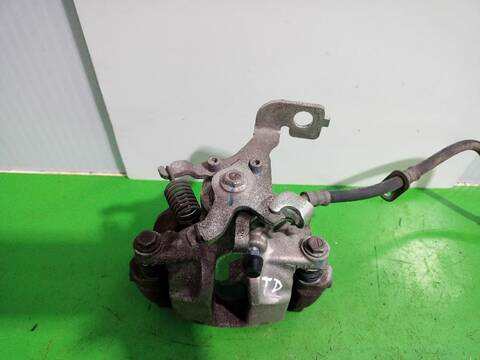 Foto 3ª: Pinza Freno Trasera Derecho Toyota Auris HYBRID FEEL EDITION 136CV (2013)