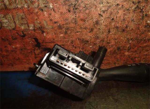 Foto 3ª: Mando Multifuncion Suzuki Swift 1.3 GL (3-PTAS.) [1.3 LTR. - 68 KW 16V CAT] [M13A]