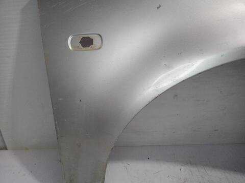 Foto 2ª: Aleta Delantera Derecha Audi A6 2.5 V6 24V TDI 180CV [AKE] (2001)