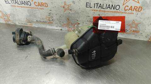 Foto 1ª: Deposito Expansion Mercedes Clase ML 320 3.0 CDI W164) 224CV 165KW 164.122) [OM642940] (2005)