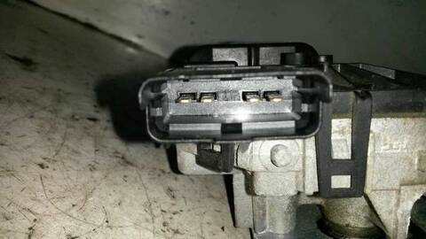 Foto 3ª: Motor Limpia Delantero Renault Twingo DYNAMIQUE 75CV 55KW [D4FJ7] (2011)