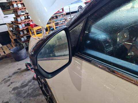 Foto 2ª: Retrovisor Izquierdo Citroen C5 C-SERIES AIRCROSS 130CV 96KW [HN05] (2023)