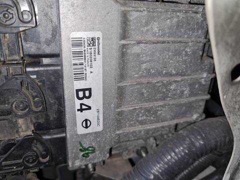 Foto 1ª: Centralita Motor ECU Nissan Qashqai ACENTA 116CV 85KW [HRA2DDT] (2014)