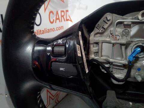 Foto 4ª: Volante Peugeot 308 STYLE 120CV 88KW [BH01] (2017)