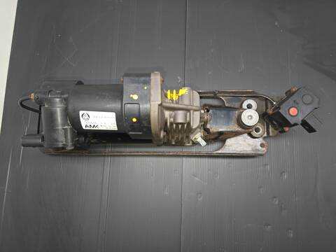 Foto 3ª: Bomba de Suspension Bmw Serie 5 518 256D2 BERLINA AUT. (2007)