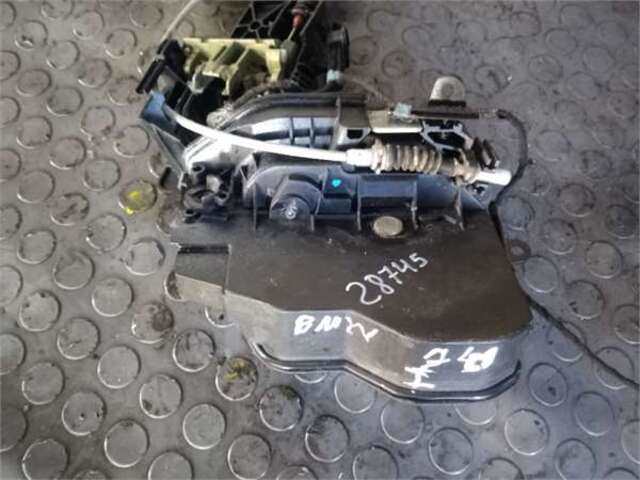 Foto 2ª: Cerradura Puerta Delantera Izquierda Bmw Serie 1 114 2.0 120D [2.0 LTR. - 130 KW TURBODIESEL CAT] [N47 D20 C]