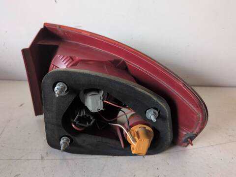 Piloto Trasero Izquierdo Seat Altea 4KIDS ERENCE ECOMOTIVE 105CV