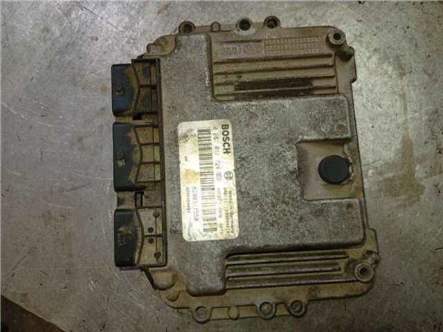 Foto 2ª: Centralita Motor ECU Renault Espace 2.2 DCI (JK0H) [G9T 742]