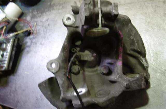 Foto 2ª: Mangueta Delantera Derecha Bmw Serie 5 518 3.0 530D [3.0 LTR. - 135 KW 24V TURBODIESEL CAT] [M57 D30 (30 6 D1)]