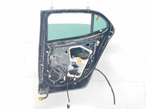 Foto 3ª: Puerta Trasera Derecha Renault Megane 1.3 TCE 115 B9N9) (2015)