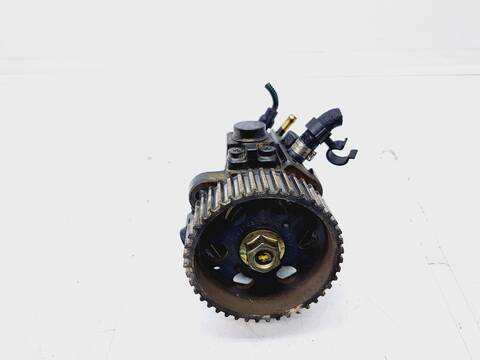 Foto 4ª: Bomba Inyeccion Opel Vectra COSMO BERLINA 120CV 88KW [Z19DT] (2006)