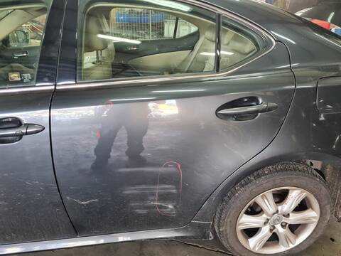 Puerta Trasera Izquierda Lexus IS 220D 177CV 130KW