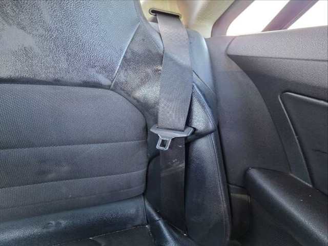 Cinturón Trasero Izquierdo Mercedes Clase E 180 OM651911 COUPE AUT.