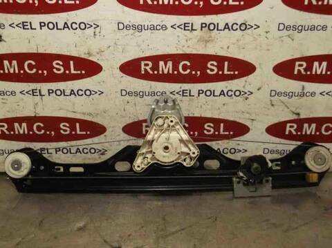 Foto 2ª: Elevalunas Manual Trasero Derecho Mercedes Clase C 160 220 CDI 203.006) BERLINA 143CV 105KW [611962] (2001)