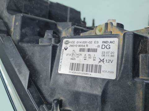 Foto 3ª: Faro Derecho Renault Trafic L1H1 3 0T 170CV 125KW FURGON [M9R710] (2021)