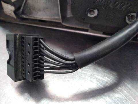 Foto 2ª: Retrovisor Derecho Mercedes Clase C 160 320 CDI 209.320) COUPE 224CV 165KW [OM642910] (2006)