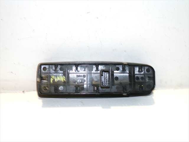 Foto 3ª: Botonera Elevalunas Renault Laguna 1.5 DCI MODELO 3, 2007-2015 [K9K57] (2011)