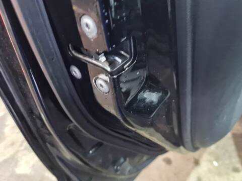 Cerradura Puerta Delantera Izquierda Nissan X-Trail TEKNA 157CV 116KW T32)