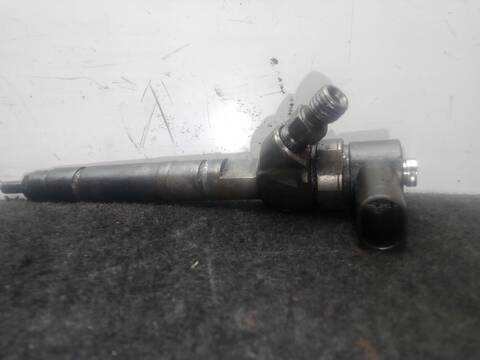 Foto 2ª: Inyectores Mercedes Clase CLK 270 CDI 209.316) 170CV 125KW C209) [OM 612.962,OM 612.967] (2003)