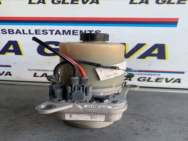 Foto 2ª: Bomba de Direccion Ford Kuga 2.0 TDCI140CV [UFDA] (2010)
