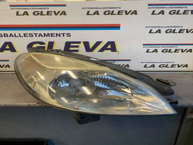 Foto 1ª: Faro Derecho Citroen Xsara 2.0 HDI PICASSO 90CV [RHY] (2005)