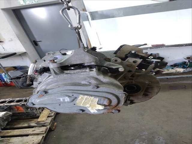 Foto 3ª: Caja Cambios Peugeot 208 102 CV 75KW [YHT DV5RCF YH01] (2022)