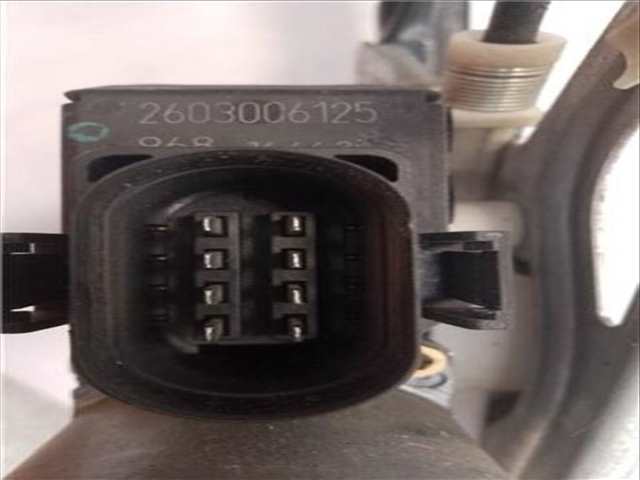 Foto 3ª: Elevalunas Eléctrico Delantero Izquierdo Audi A4 AVANT